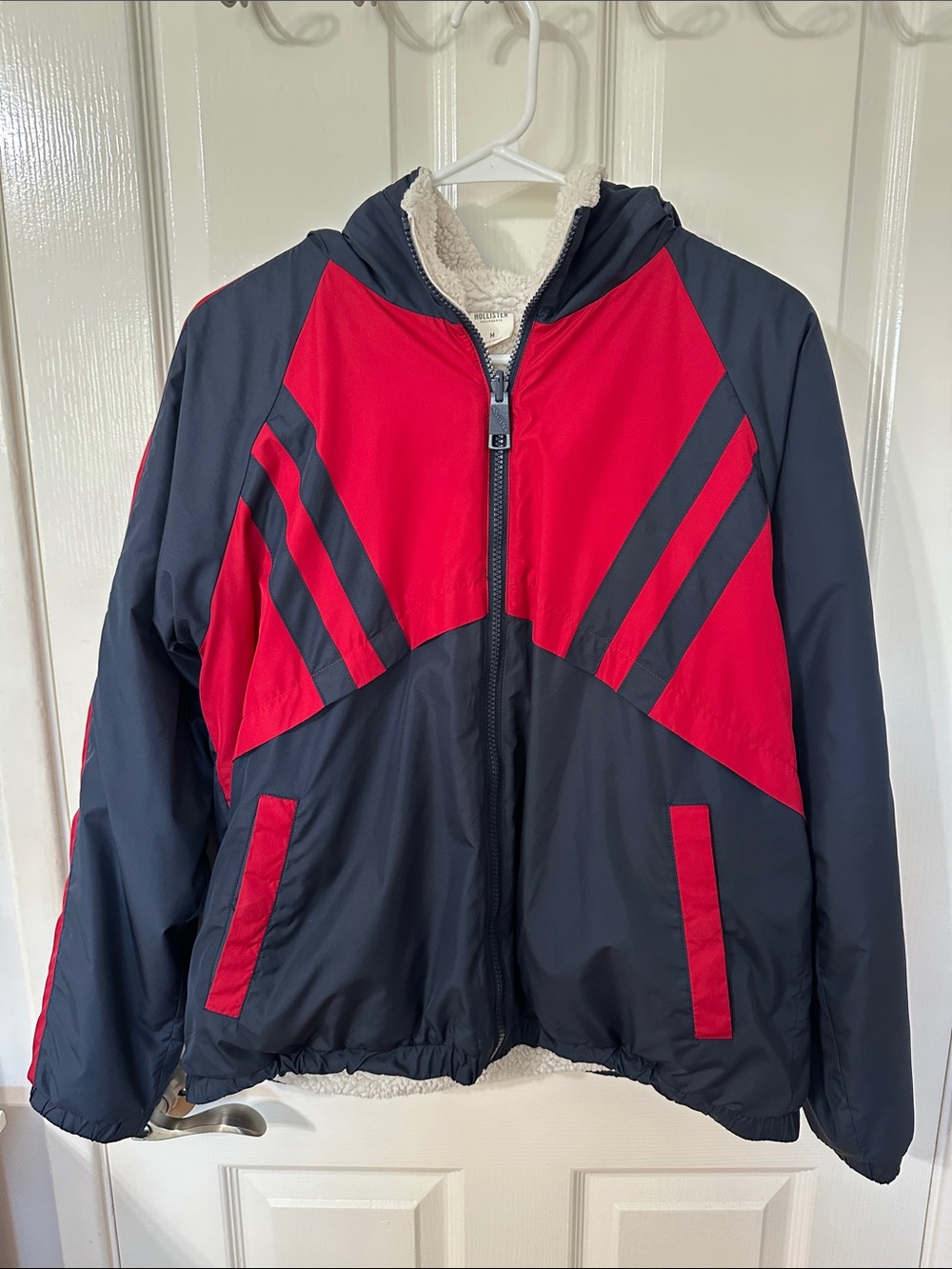 Hollister Navy and Red Hooded Puffer Jacket
